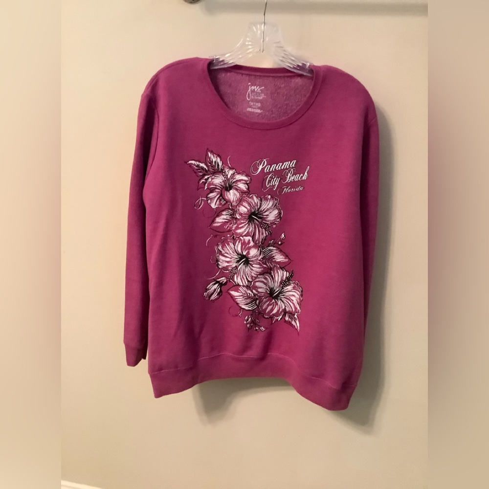 Sweatshirt by JMS purchased on vacation in Florida only worn couple times, 1X